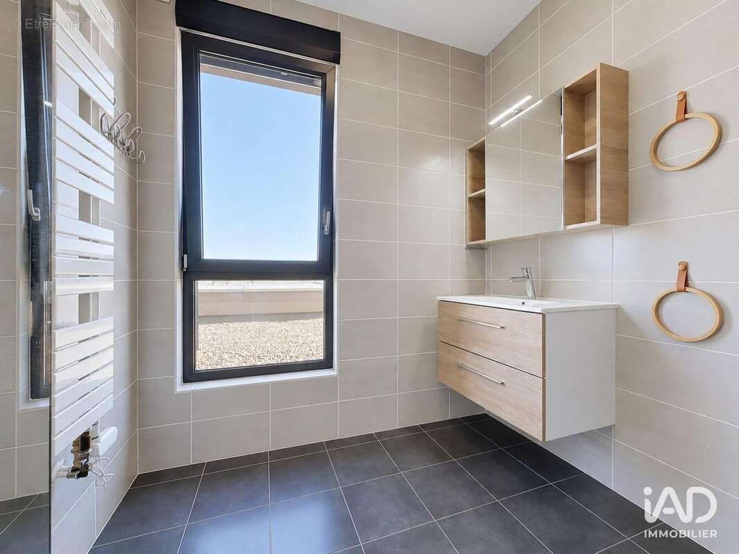 Appartement 80 m² à Metz  - photo 6