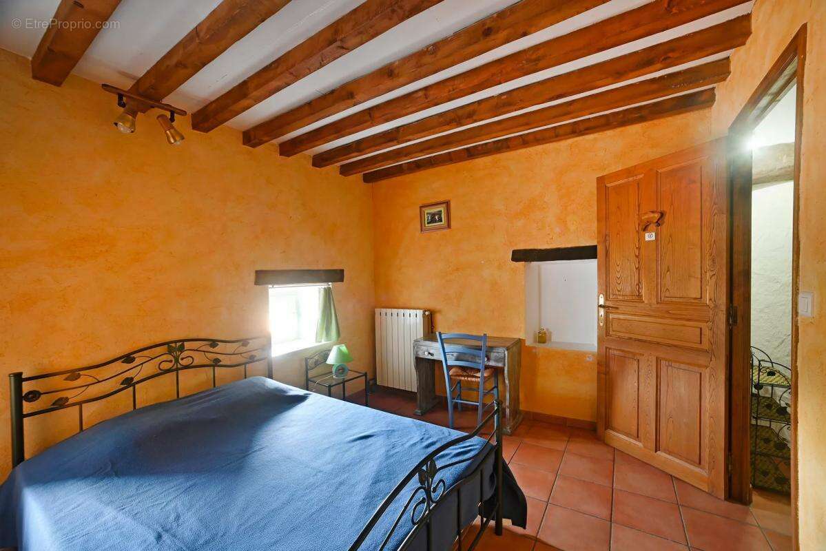 Maison à SAINT-ALBAN-AURIOLLES