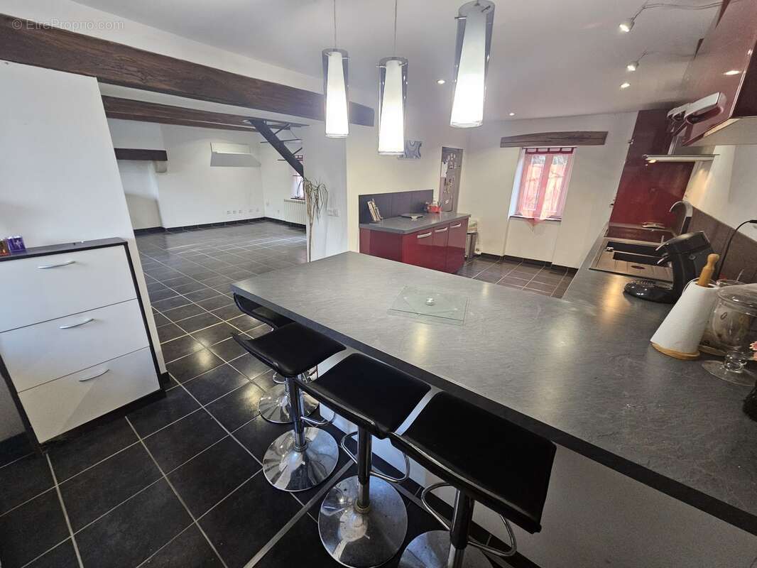 Maison à SAINT-JULIEN-LE-PETIT