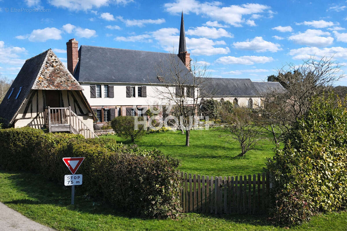 Maison à BERNAY