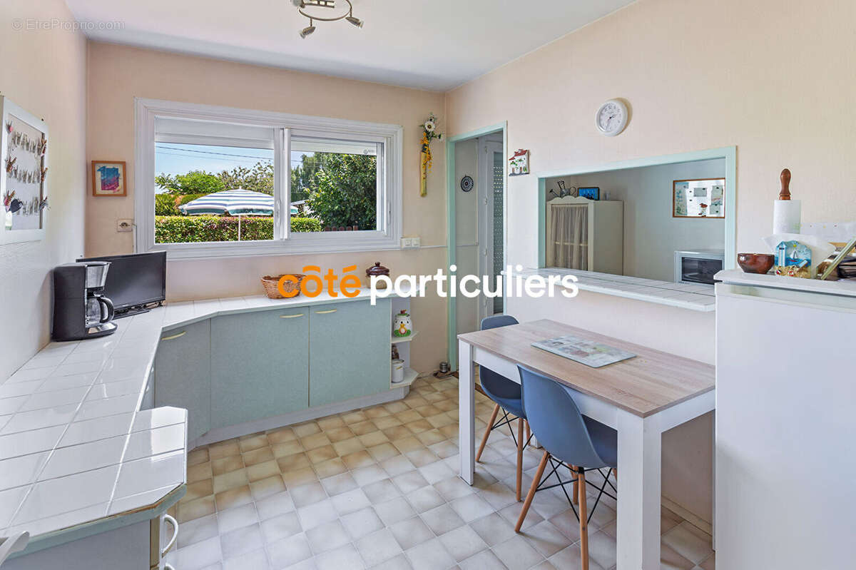 Maison à SAINTE-LUCE-SUR-LOIRE