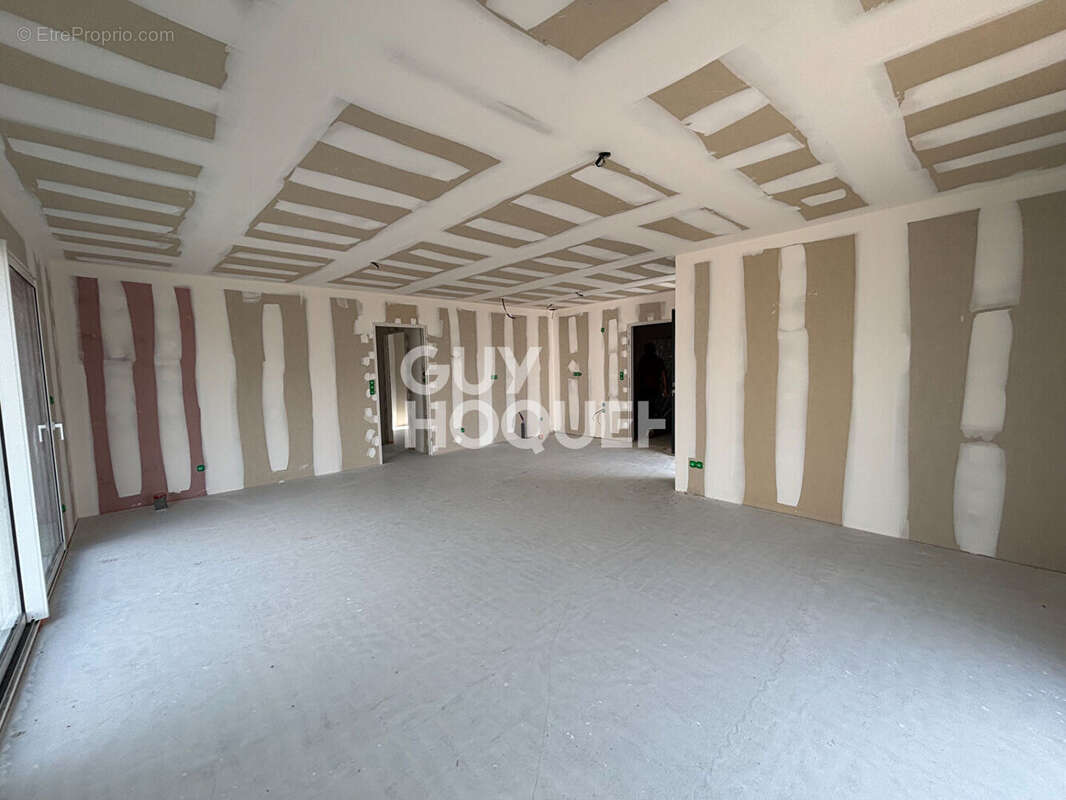 Maison à SALLERTAINE