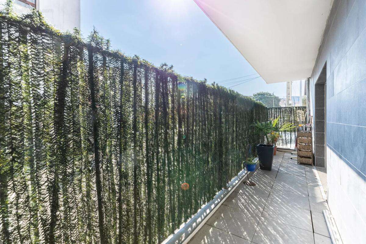 Appartement à IVRY-SUR-SEINE