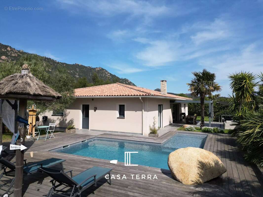 Maison à PORTO-VECCHIO