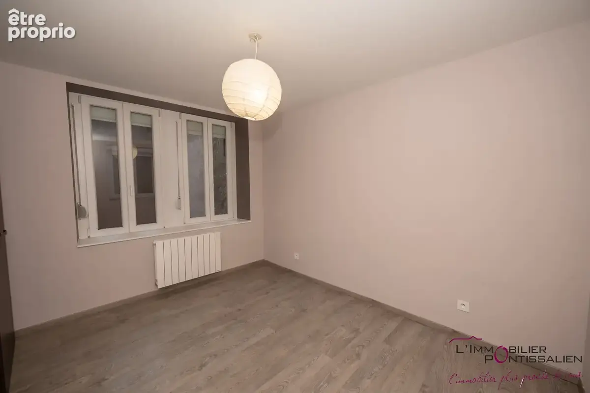 Appartement - t3 - 75m2 - centre ville - photo 16