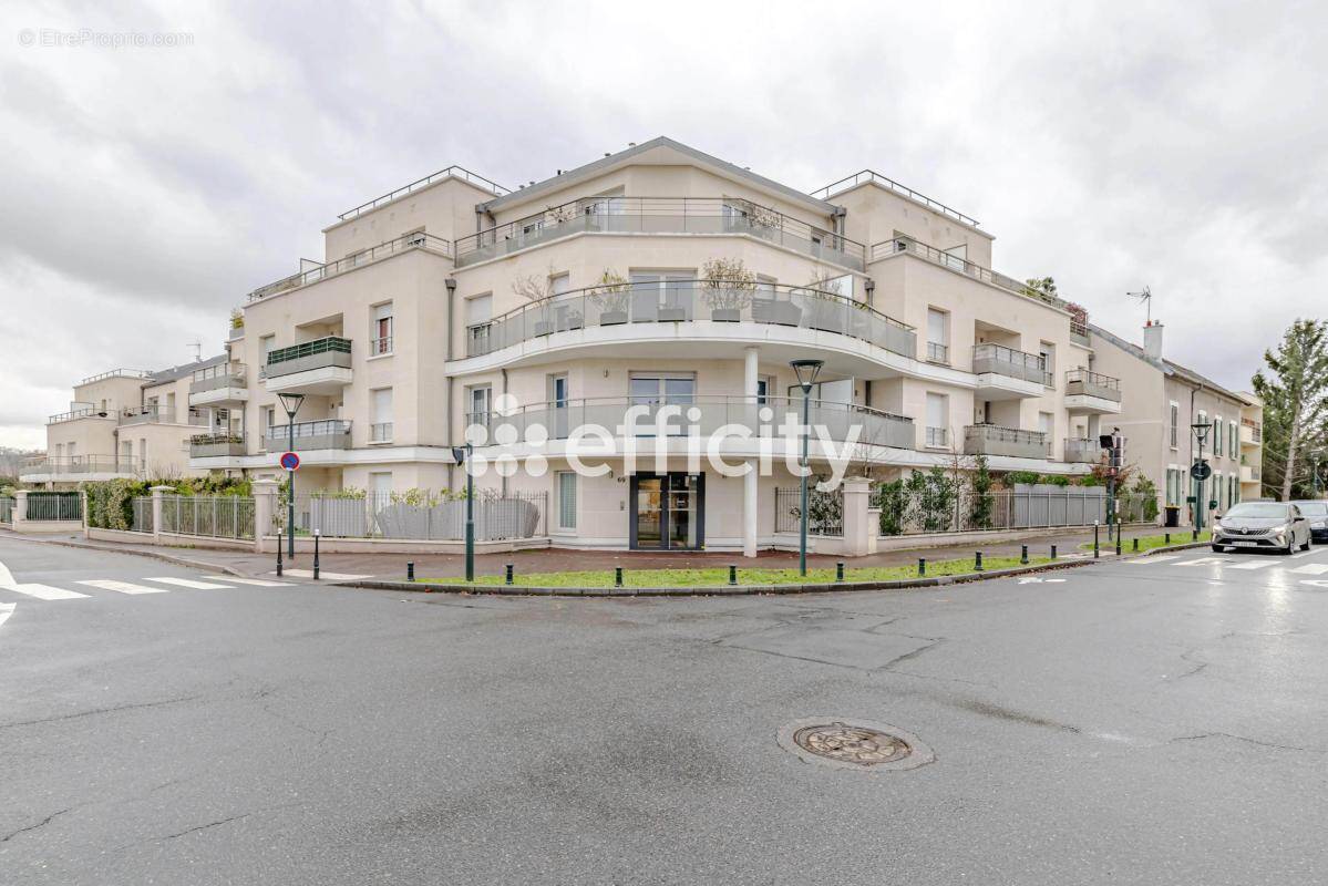 Appartement à SAINT-GRATIEN