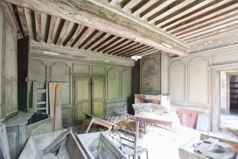 Maison à COUCHES