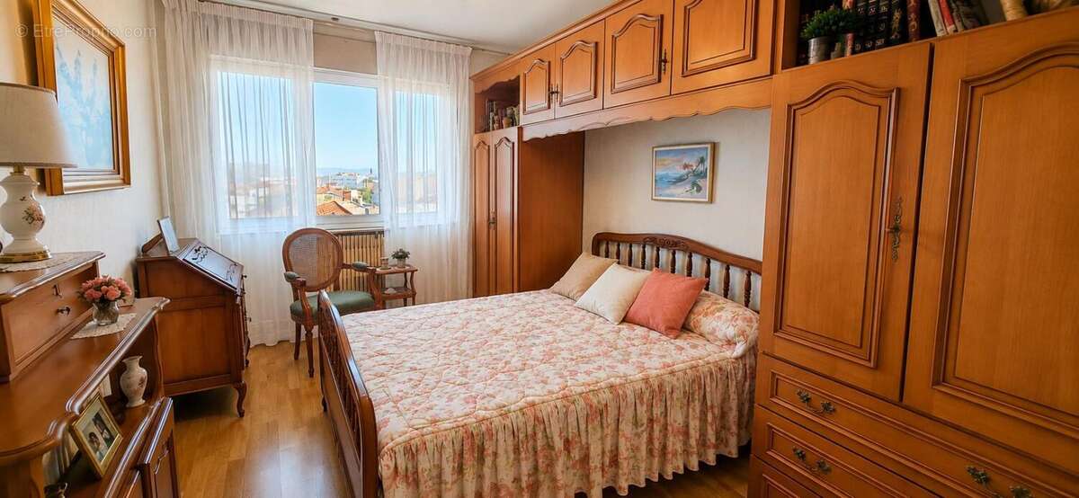 Bel appartement lumineux au 6ème étage avec ascenseur, offra - photo 6