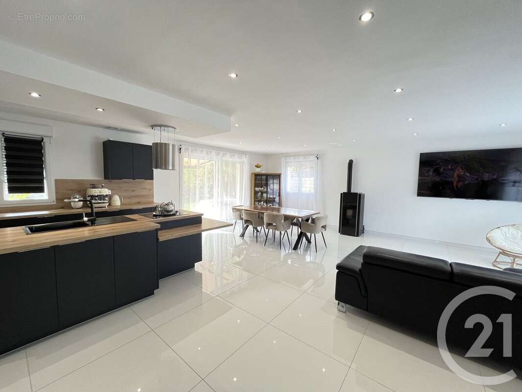 Maison à SAINT-AUBIN-SUR-GAILLON