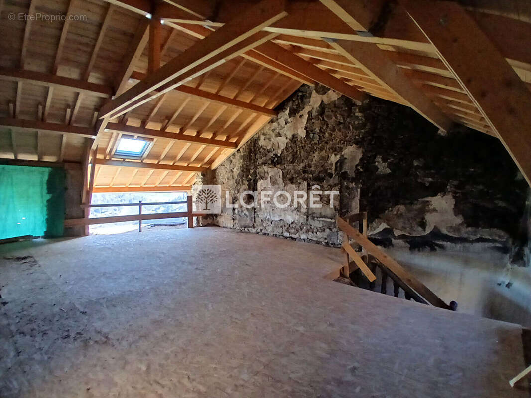 Appartement à SAINT-FLOUR