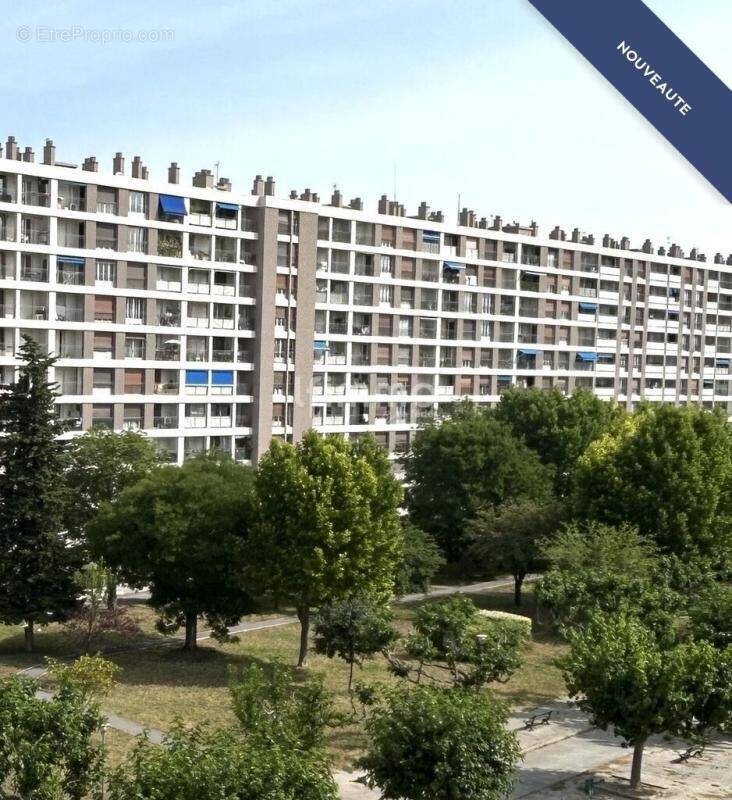 Appartement à MARSEILLE-9E