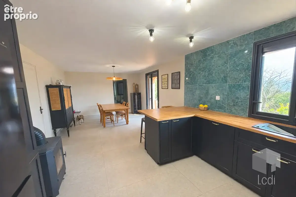 LE TEIL, maison de 135 m2, 4 chambres - photo 4