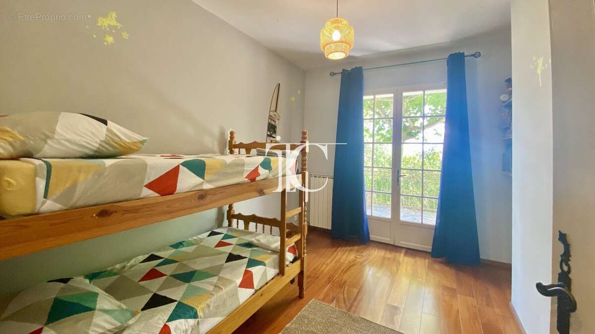 Maison à SAINT-AMBROIX