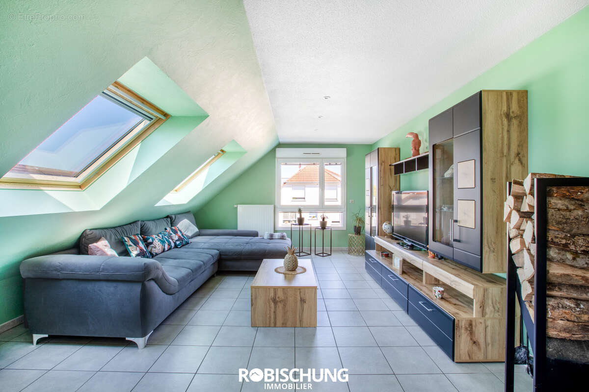 HIRSINGUE : Magnifique appartement dans environnement recherché - photo 4