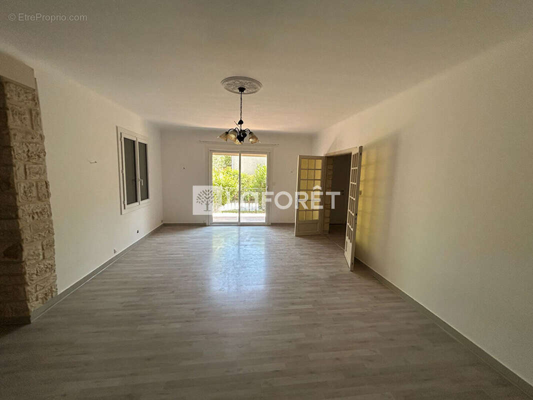 Maison Le Thor 6 pièces 181 m2 - photo 8