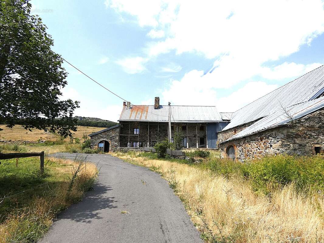 Maison à SAINTE-EULALIE