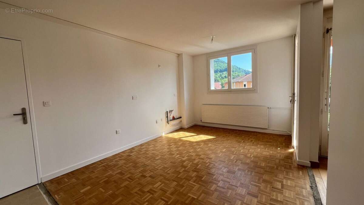 Appartement à VOIRON