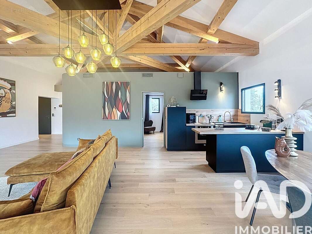 Maison 107 m² à Servian  - photo 8