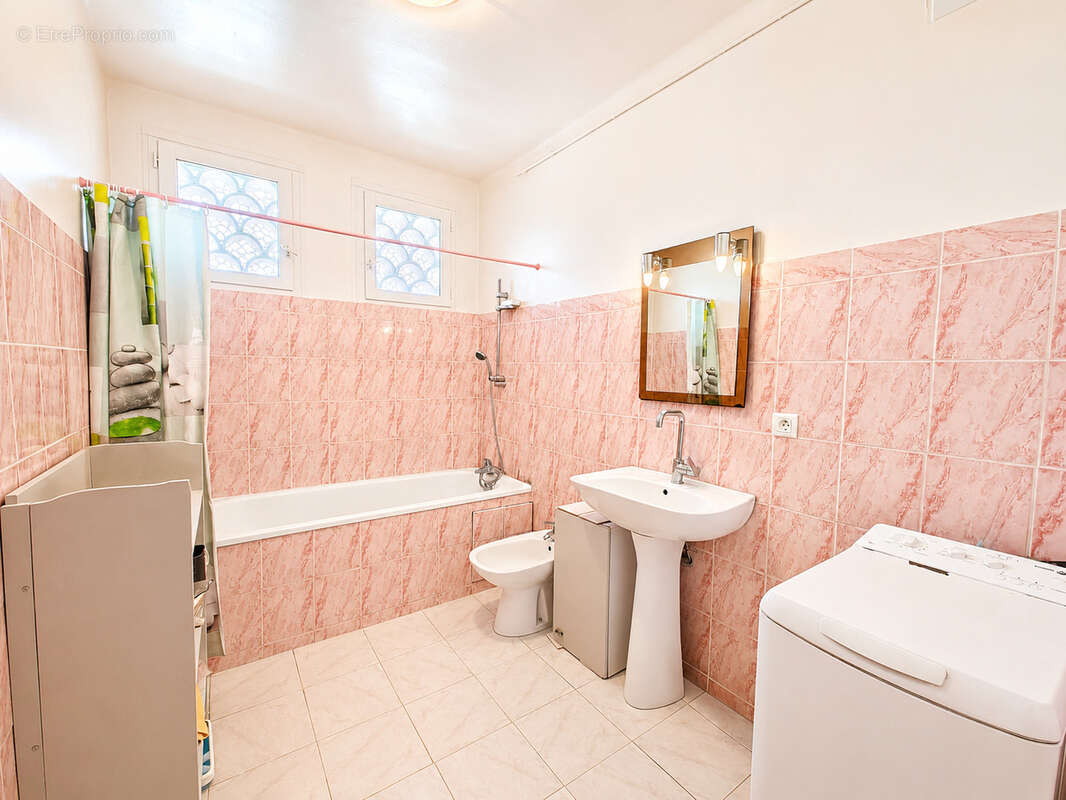 Appartement à CASTELNAU-LE-LEZ