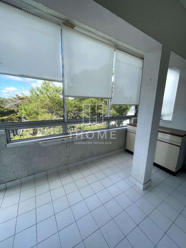 Lajarrige appartement 70 m2 - face mer - parking - cave - tout a pied - photo 5