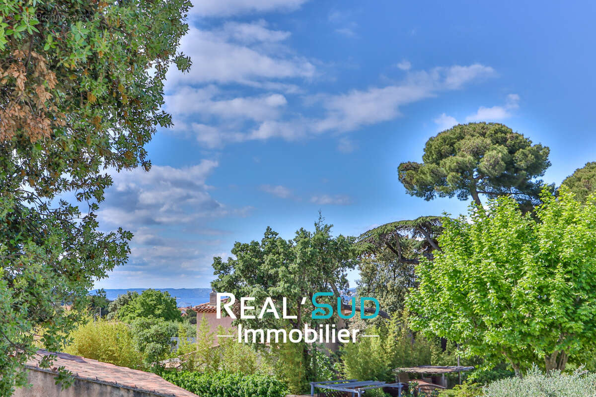 Maison à MARSEILLE-9E