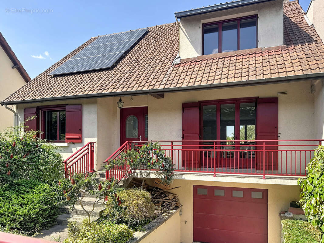 Maison à PARAY-VIEILLE-POSTE