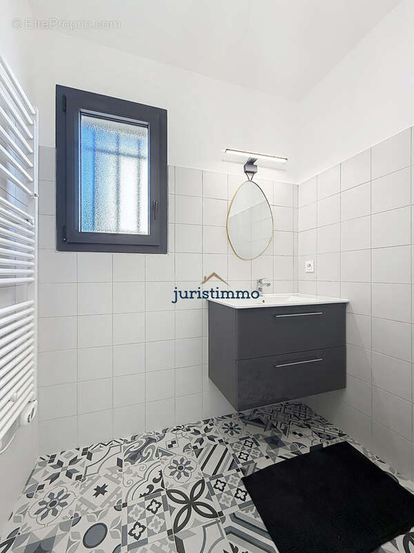 Maison à VAISON-LA-ROMAINE