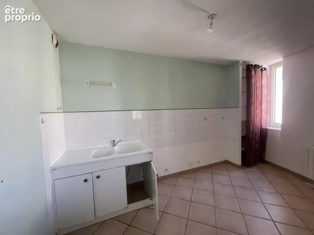 Appartement 70 m² à Loriol-Sur-Drome  - photo 2