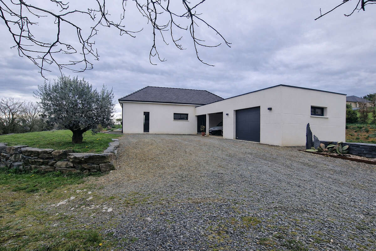 Maison à SAINTE-FEREOLE