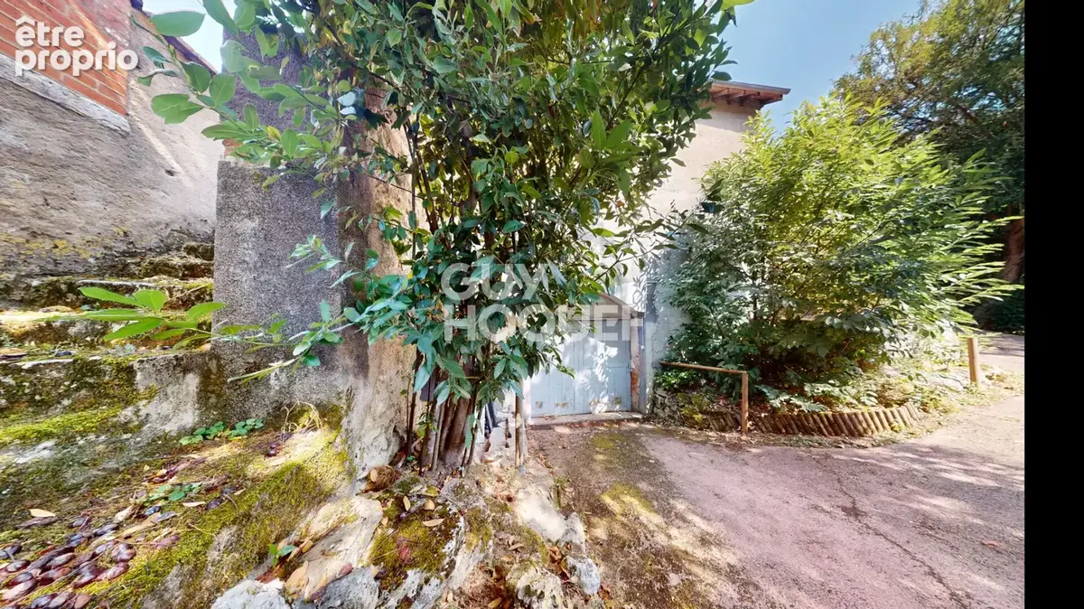 Villa/Propriété d'exception aux multiples possibilités : Maison familiale, dépendance et piscine - Terrain de 1 679m² - Garage - photo 12