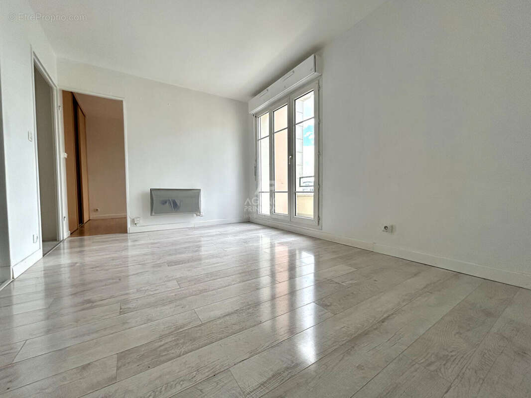 Appartement à CARRIERES-SOUS-POISSY