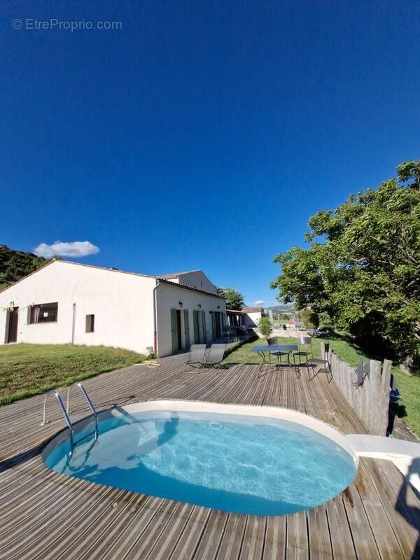 LA PALUD SUR VERDON Gite avec cuisine professionnelle, piscine - photo 18