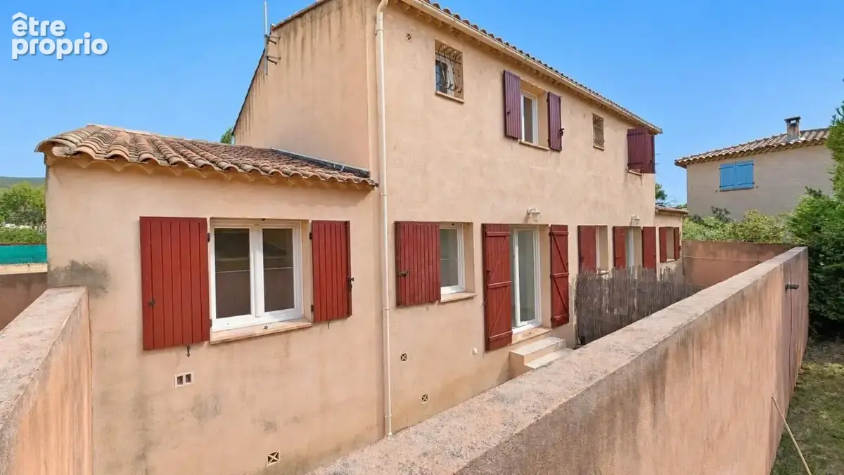 PUYVERT (84)   Maison T4 jumelée de 74 m² avec terrasse, cour et garage privatifs - photo 4