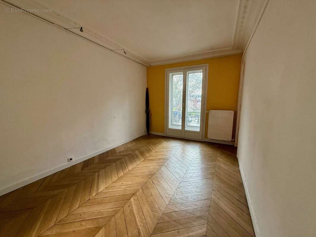 Appartement à PARIS-10E