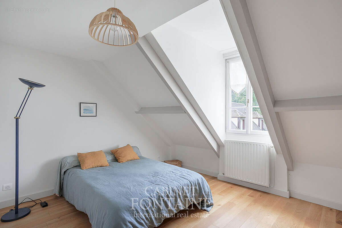 Maison à LAVERSINES