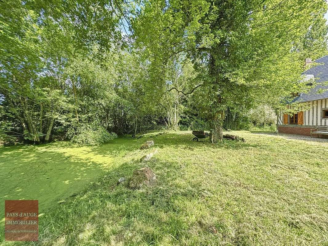 Maison à AVERNES-SAINT-GOURGON