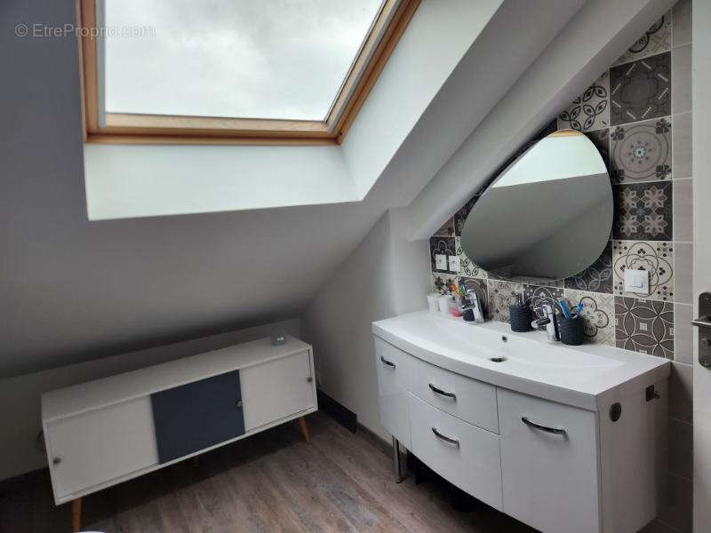 Maison à CHATEAUNEUF-EN-THYMERAIS