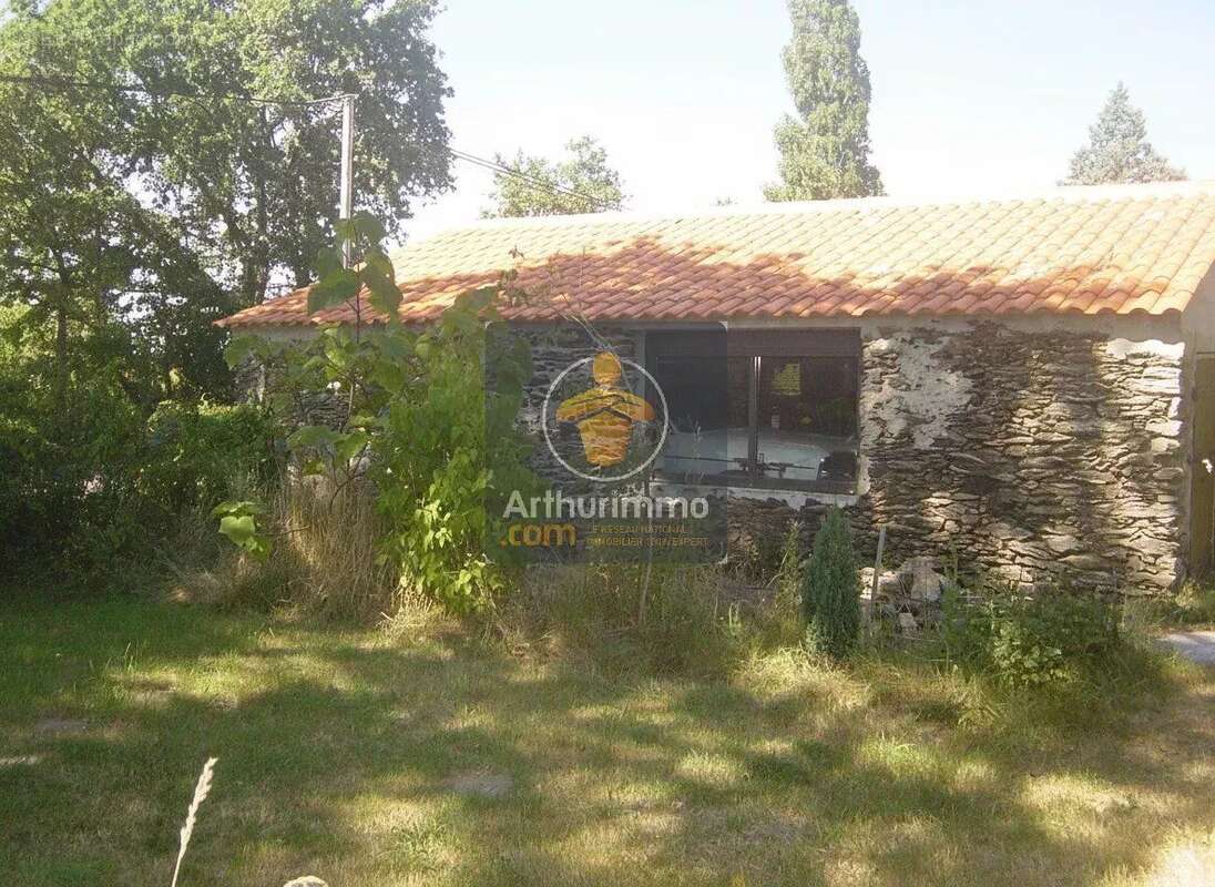 Maison à BOIS-DE-CENE