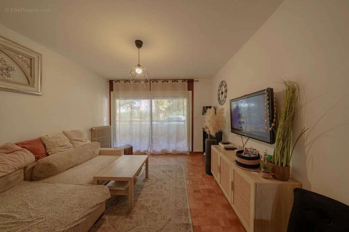 Appartement à MARSEILLE-13E