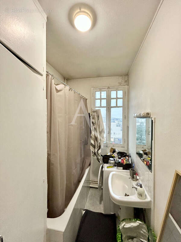 Appartement à ENGHIEN-LES-BAINS