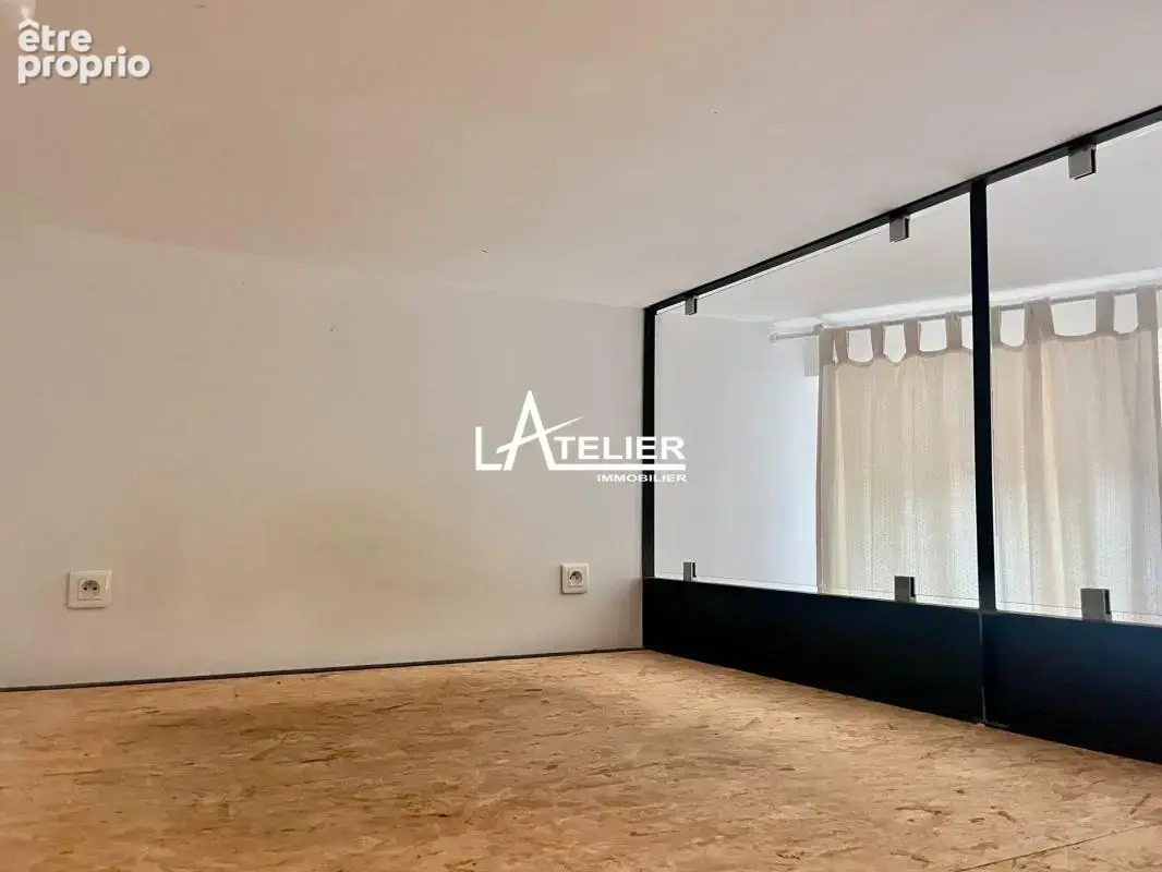 T2 rénové calme, grandes hauteurs, parquet, centre - photo 7