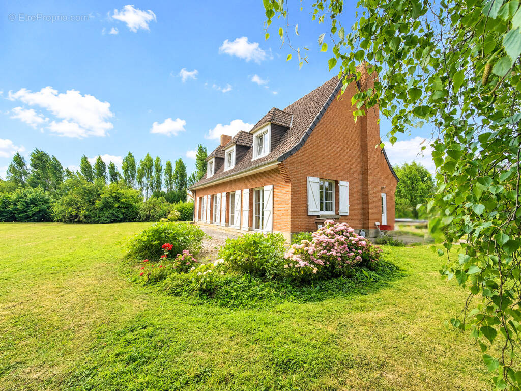 Maison à AIRE-SUR-LA-LYS