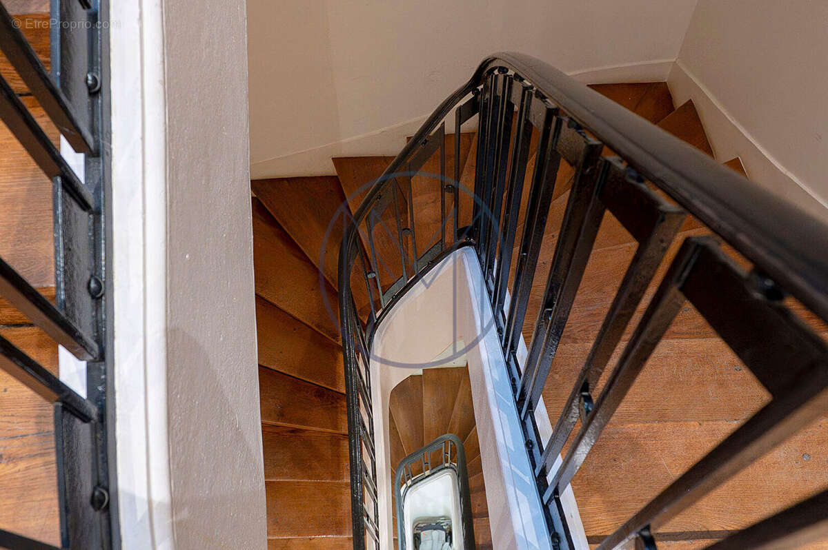 Appartement à VERSAILLES