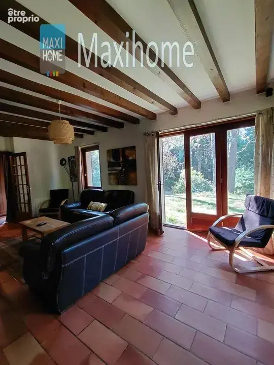 Maison  familiale lumineuse T5 de 150 m² avec 1 741 m² de - photo 6