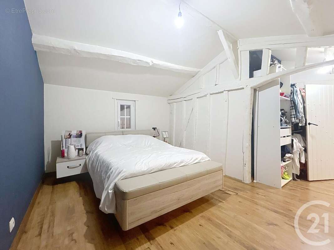 Maison à SAINT-AMAND-SUR-FION