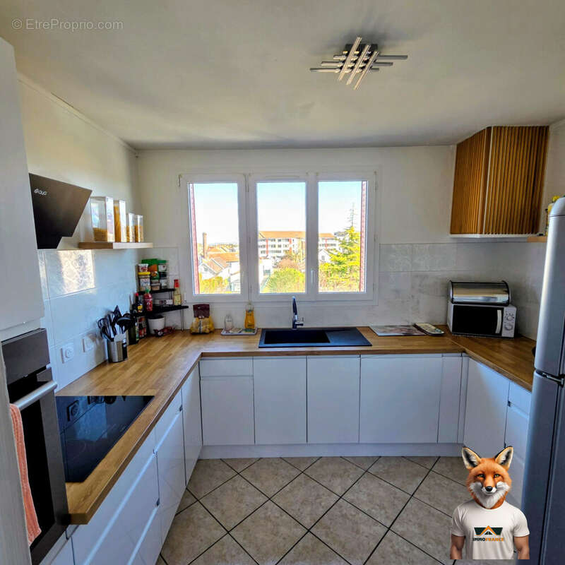 Appartement à LA CHAPELLE-SAINT-LUC