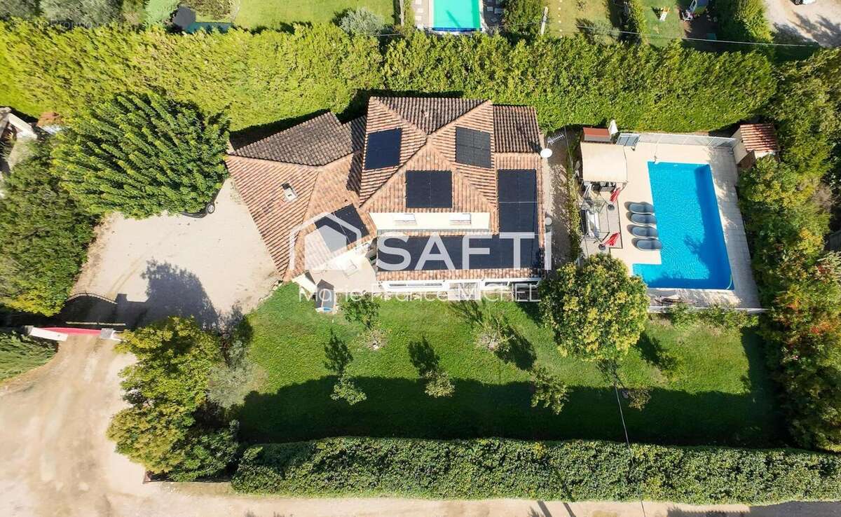 Photo 3 - Maison à PERNES-LES-FONTAINES