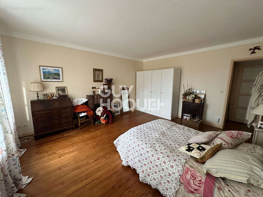 Appartement à PERIERS