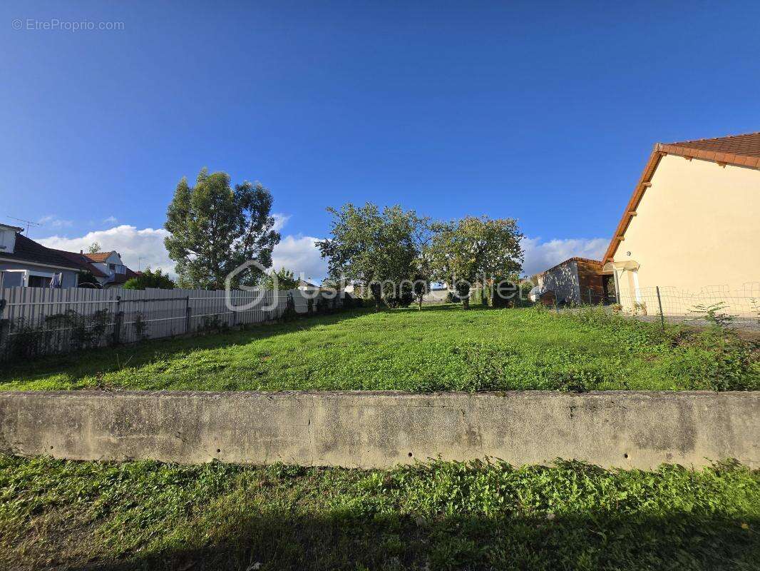 Maison à SAINT-LEGER-DES-VIGNES
