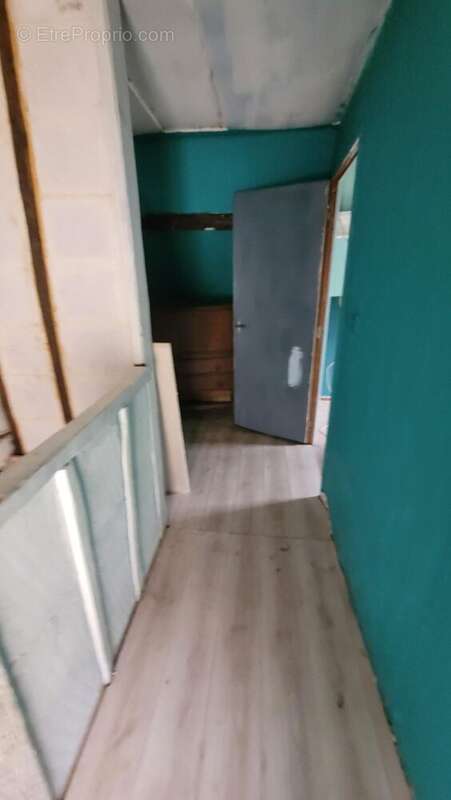 Maison 90 m² à Saint-Evroult-Notre-Dame-Du-Bois  - photo 8